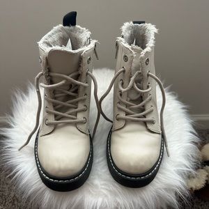 H&M kids boots - 1 EUC